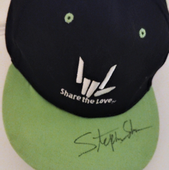 Black and Green Hat with Signature Design - Picture 1 of 8